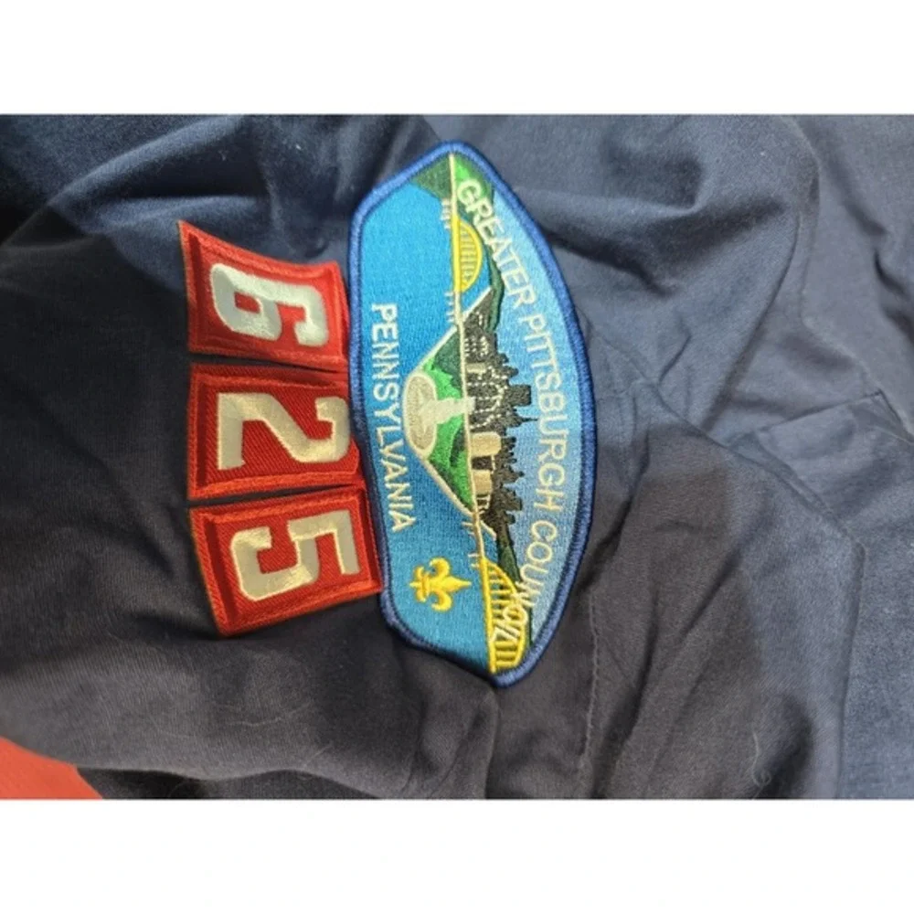 Boy Cub Scouts Shirt Patches & Pin, USA Youth Large, Pittsburgh Pa Counsil‎